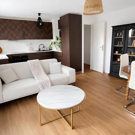 Διαμέρισμα Canteleu T2 Calme Proche Transports & Rouen Centre - Linge & Menage Inclus *